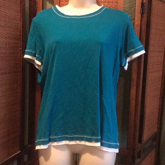 Tops - SJB athletic shirt 🏖